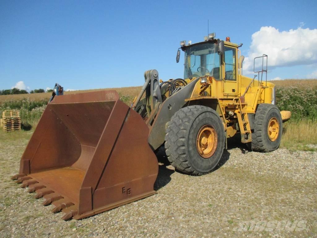 Volvo L 180 E Pale gommate