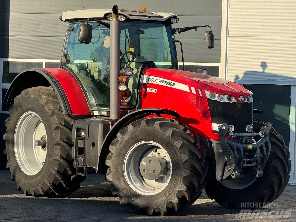 Massey Ferguson 8660 Trattori