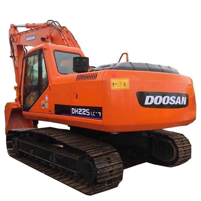 Doosan DH 225 LC-7 Escavatori cingolati
