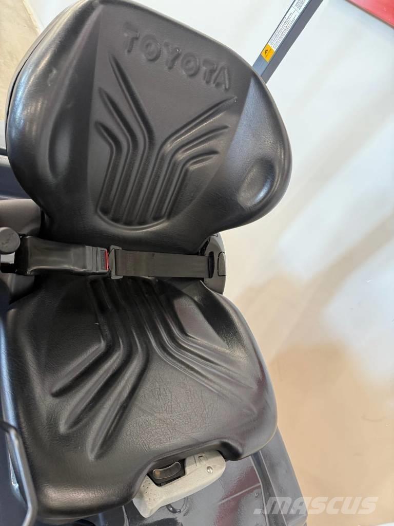 Toyota 10971 - 8FBM16T Carrelli elevatori elettrici