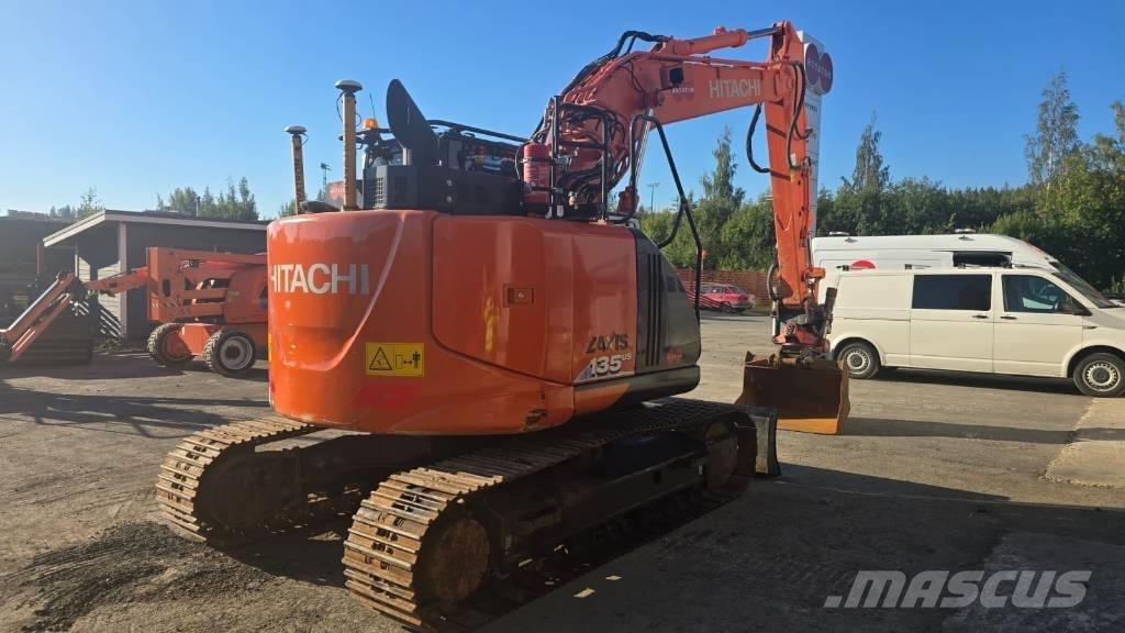 Hitachi ZX 135 US-6 Escavatori cingolati