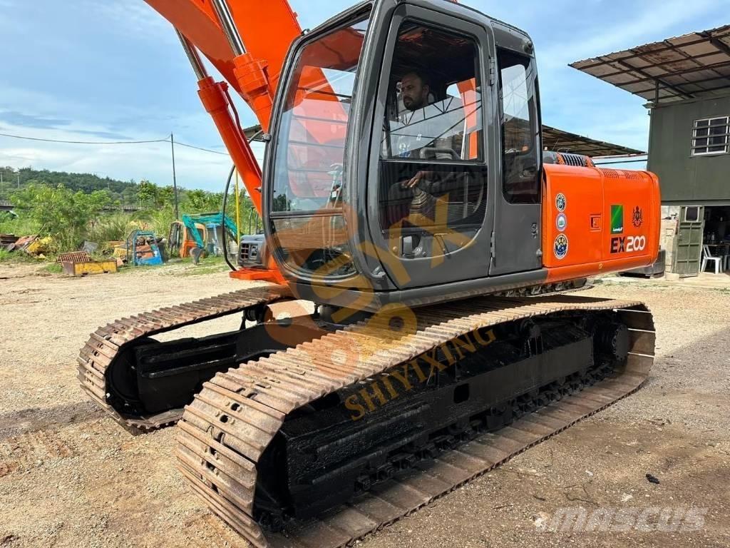 Hitachi EX 200-5 Escavatori cingolati