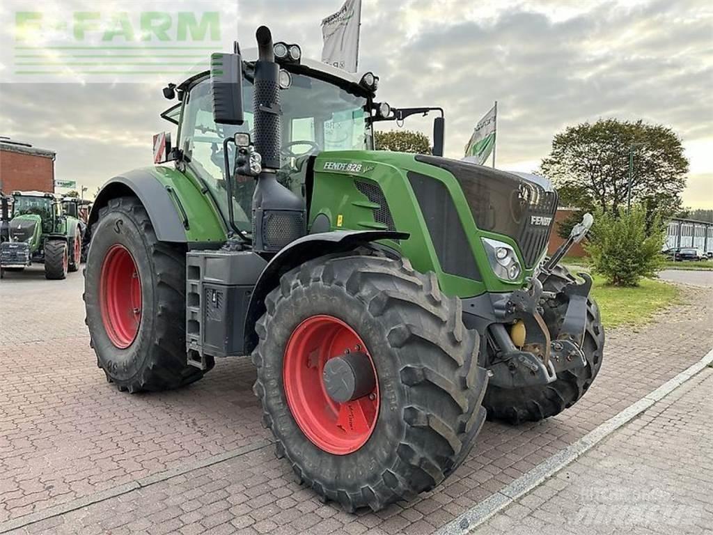 Fendt 828 vario s4 Trattori