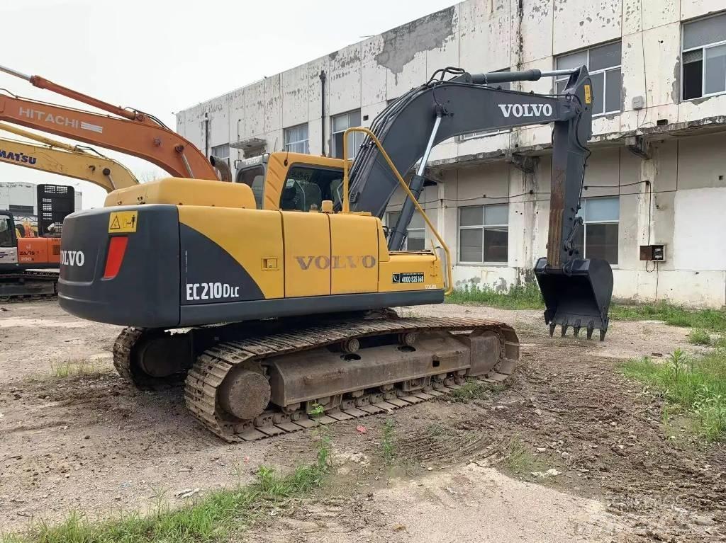 Volvo EC210D Escavatori cingolati
