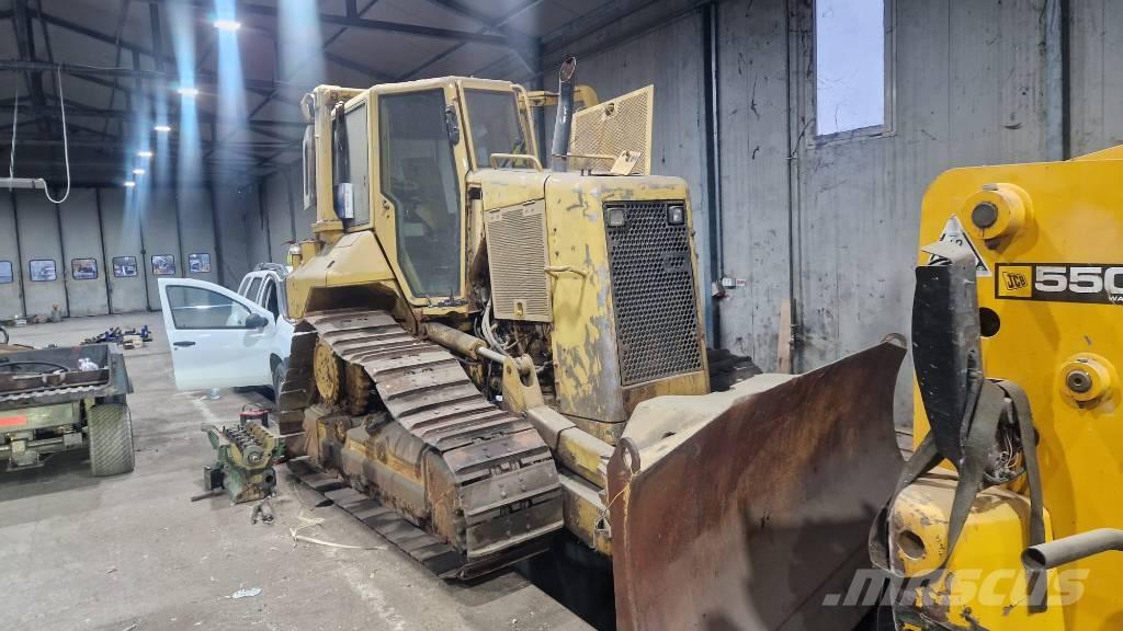 CAT D5 FOR PARTS Dozer cingolati