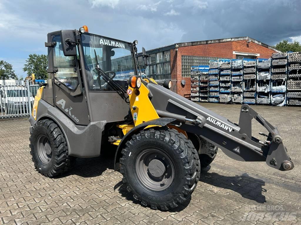 Ahlmann AX850 Pale gommate