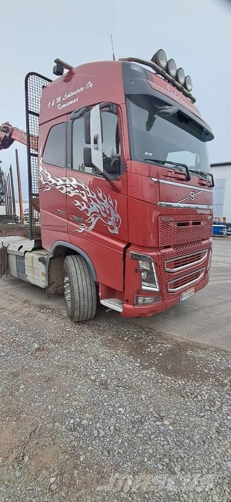 Volvo FH 16 750 Camion trasporto legname