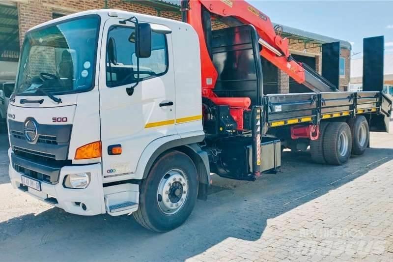 Hino 500 1627 Camion altro