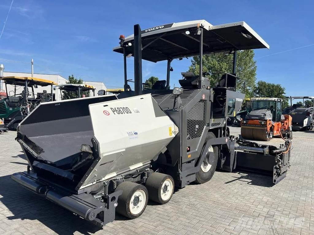 Volvo P 6870D Finitrici