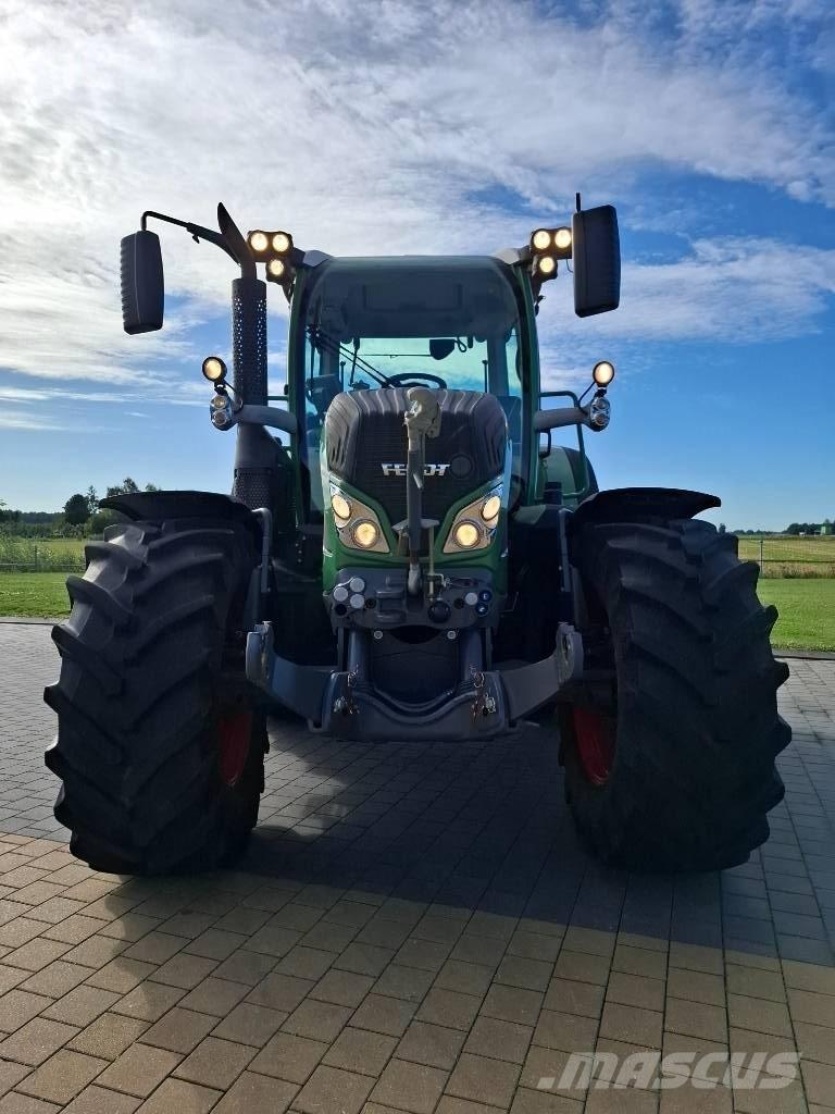 Fendt 516 Vario Trattori