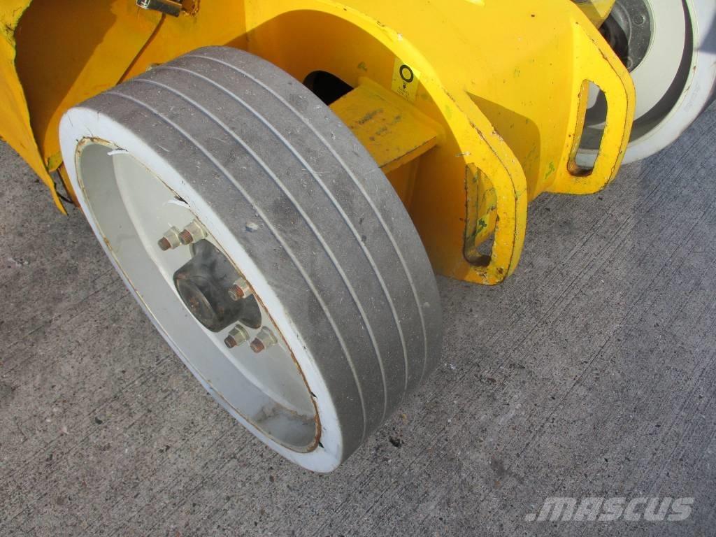 Manitou 120 AET JC Piattaforme a braccio articolato