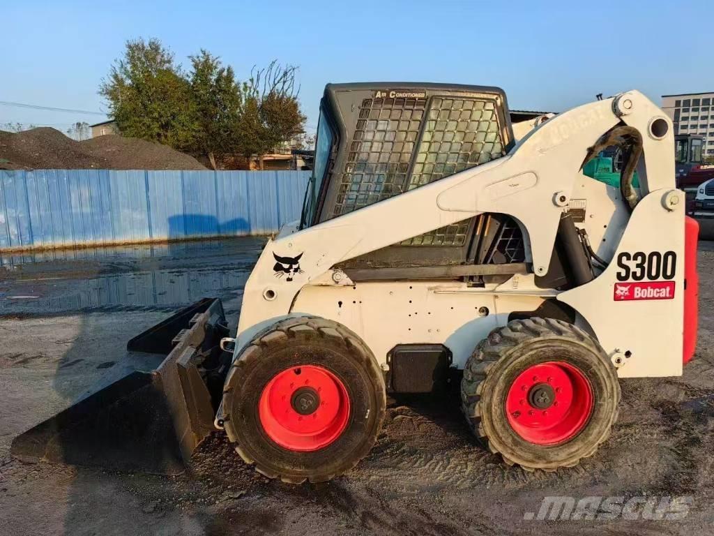 Bobcat S 300 Mini Pale Gommate