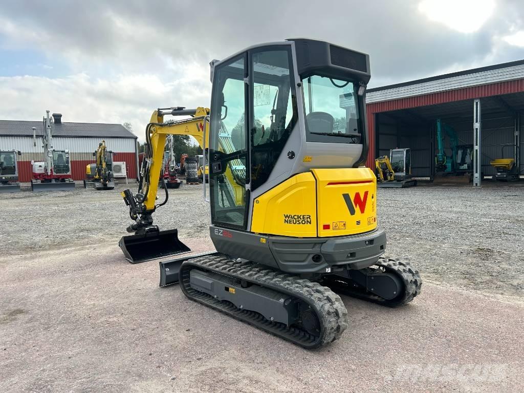 Wacker Neuson EZ26 Miniescavatori