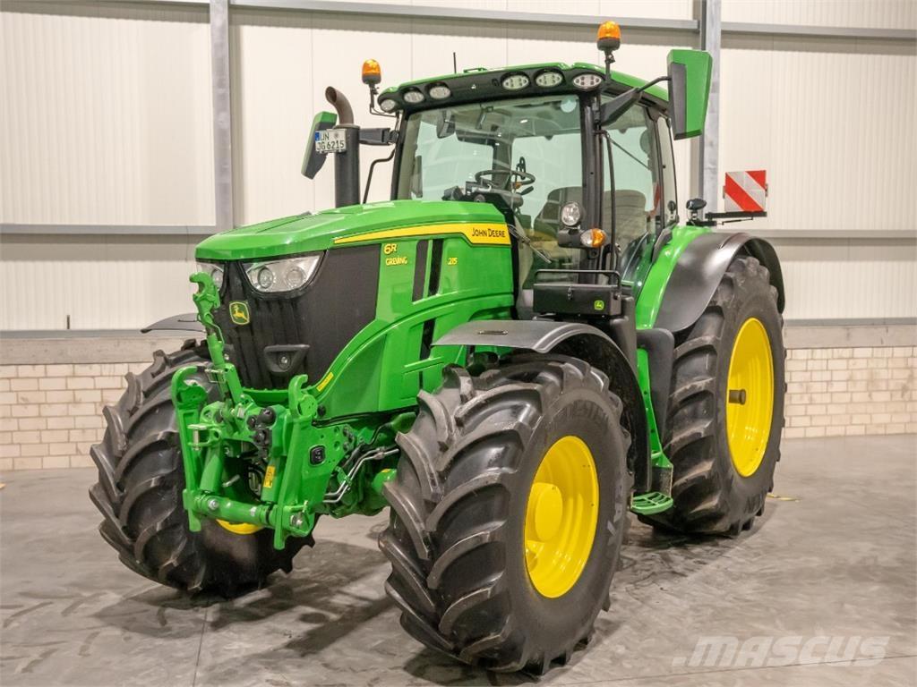 John Deere 6R215 Trattori