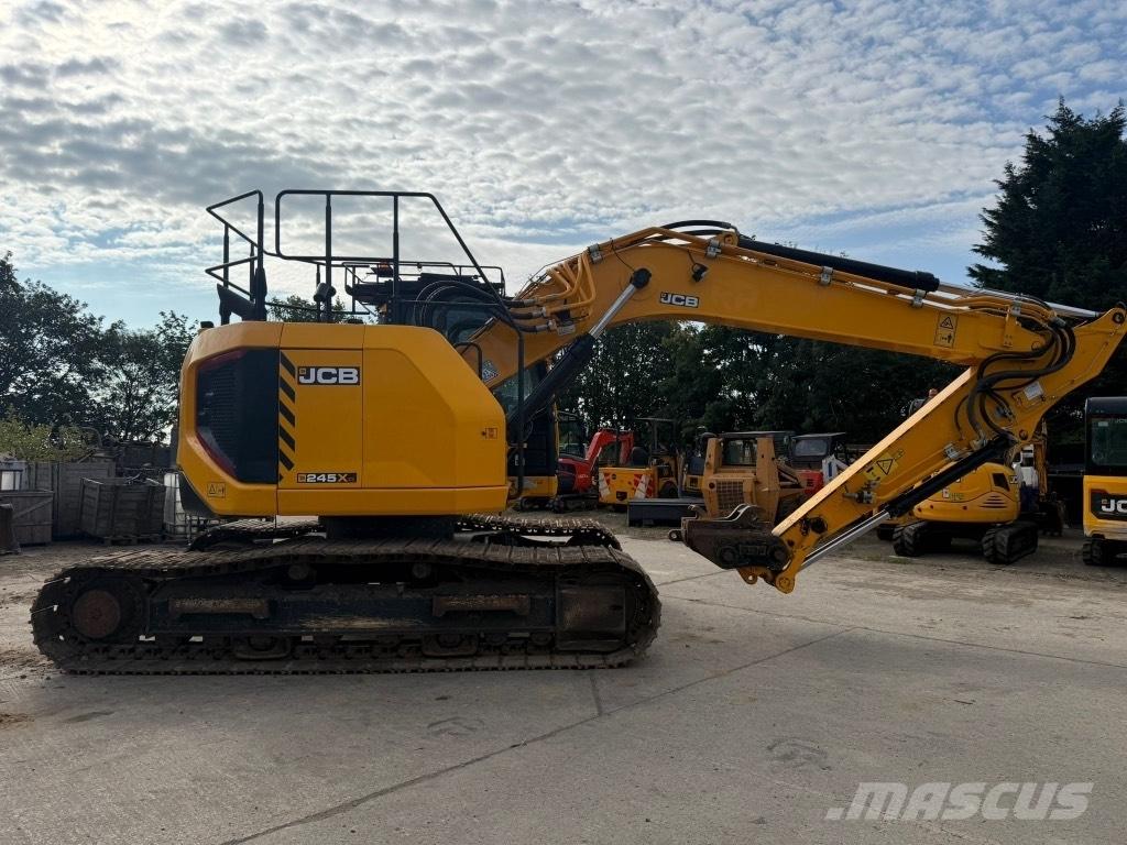JCB 245 XLR Escavatori cingolati