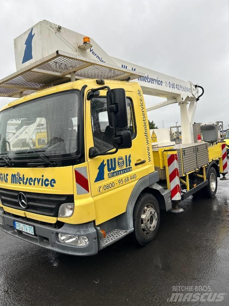 Bison TKA 28 KS Piattaforme autocarrate