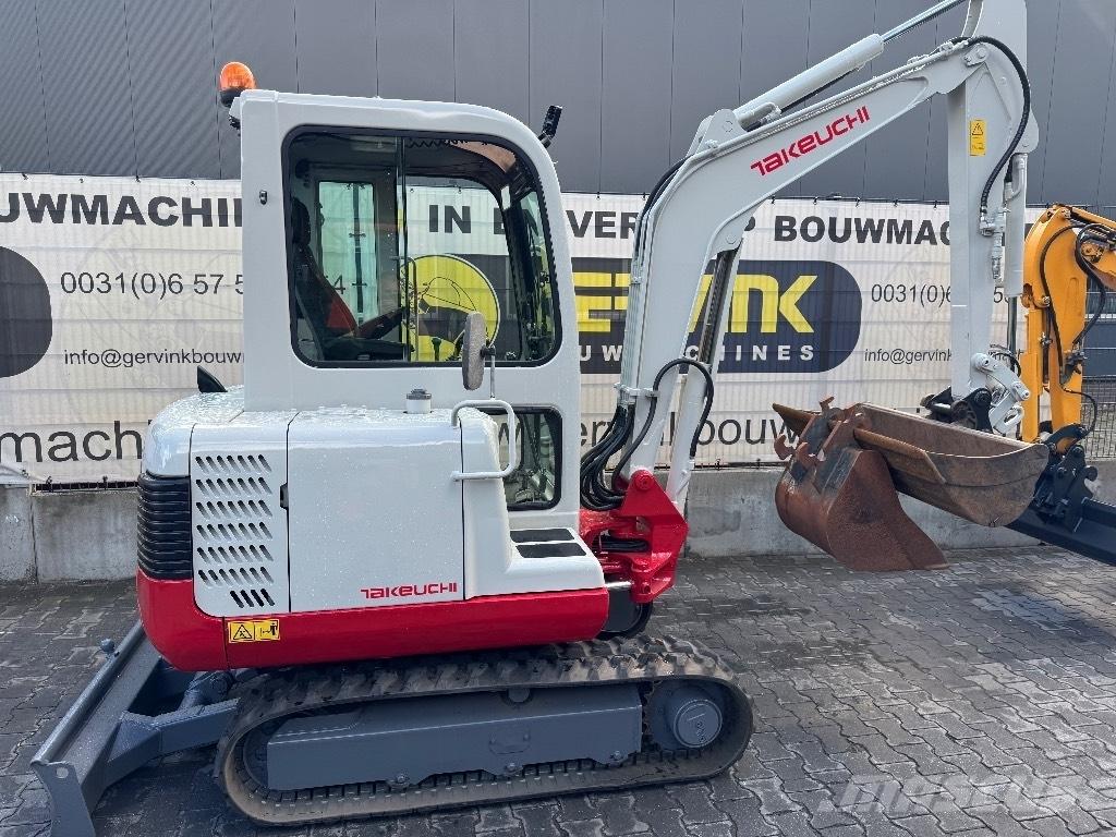 Takeuchi TB125 Miniescavatori