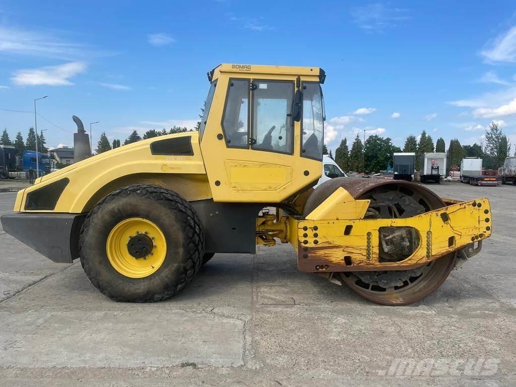 Bomag BW213 DH-4 Rulli monotamburo