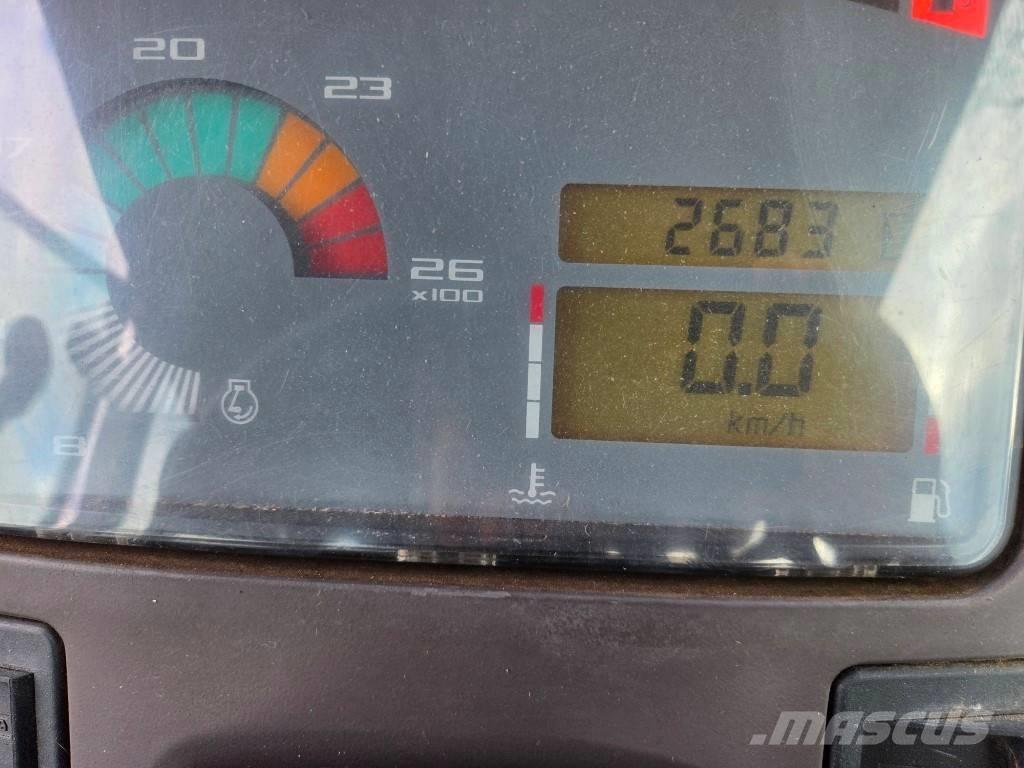 Renault Ares 710 RZ Trattori