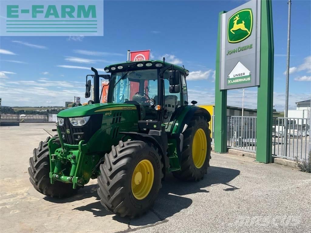 John Deere 6110R Trattori