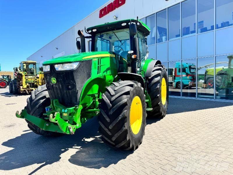 John Deere 7215 Trattori