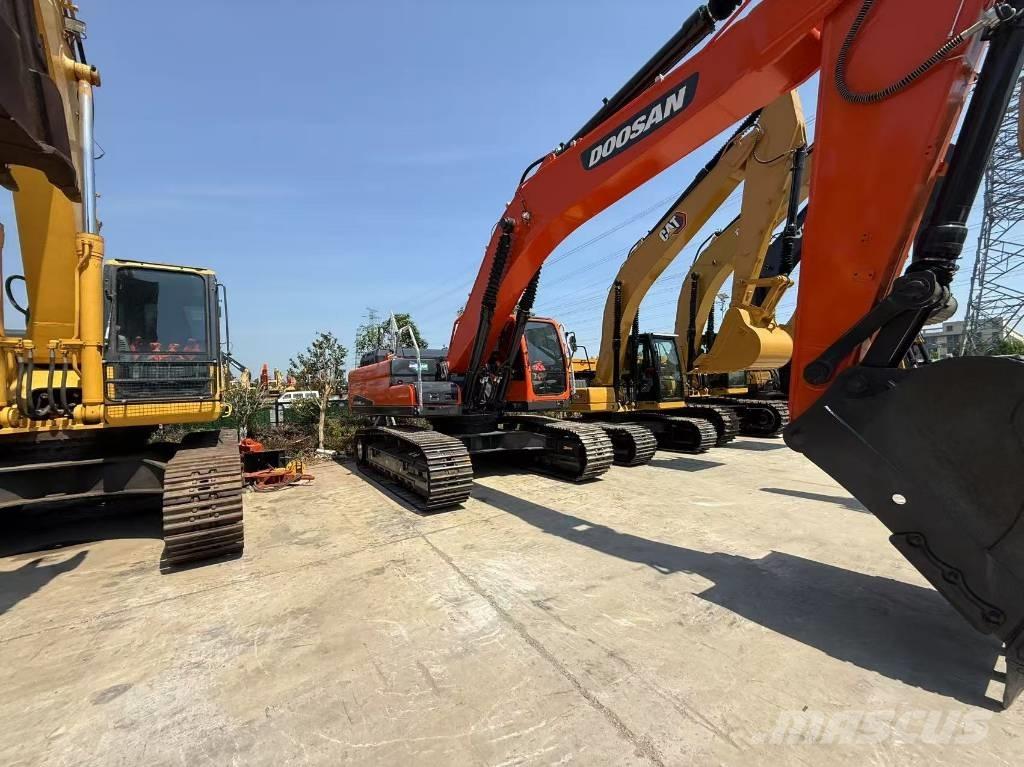 Doosan DX 340 Escavatori cingolati