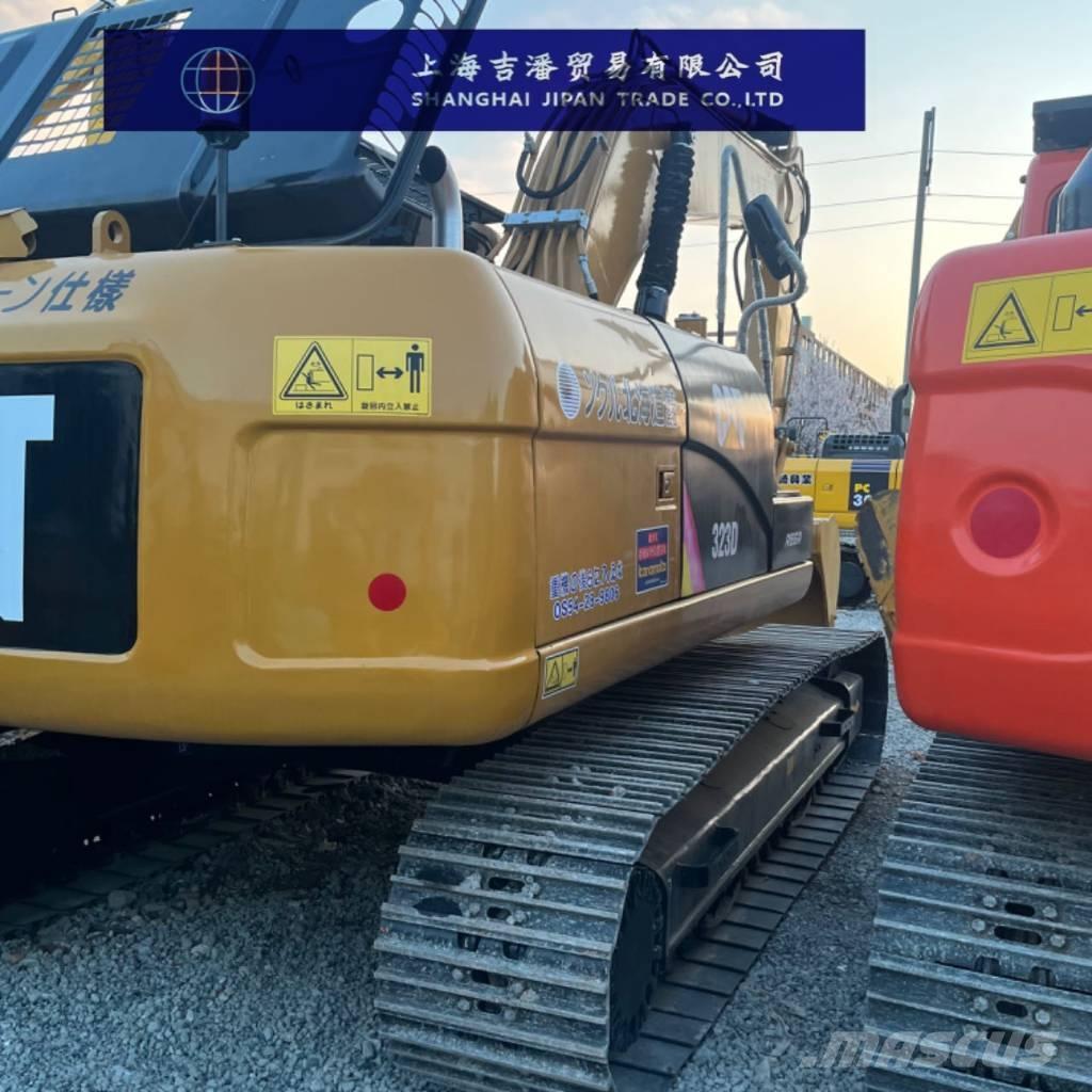 CAT 323 D Escavatori cingolati