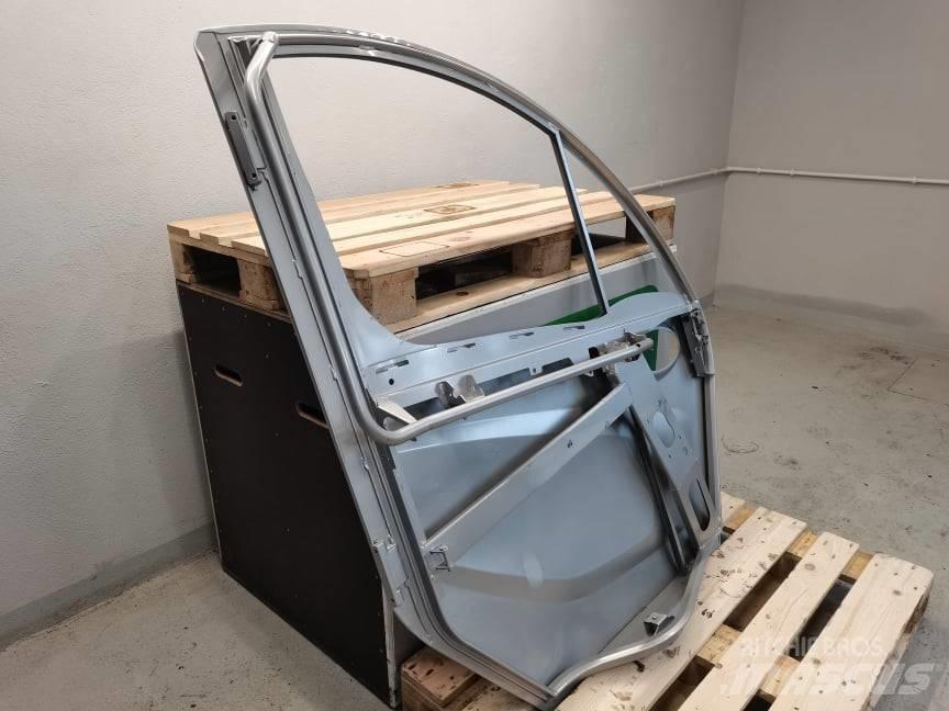 Manitou MLT 733 door Cabine e interni