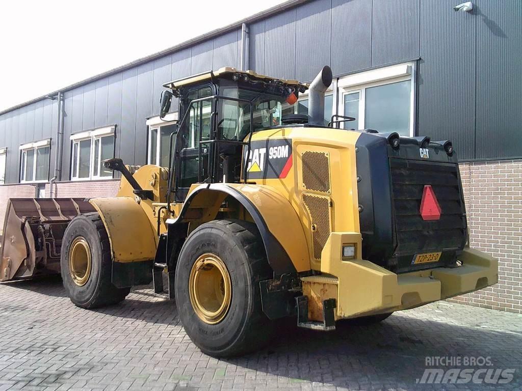 CAT 950M Pale gommate