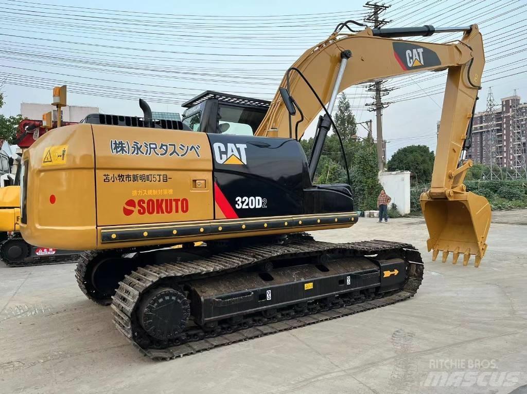 CAT 320 D Escavatori cingolati