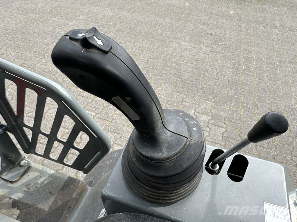 Weidemann 1160 Pale gommate