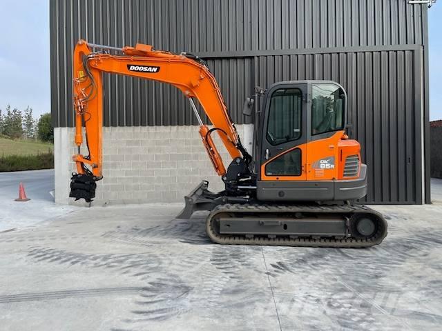 Doosan 85 Escavatori medi 7t - 12t