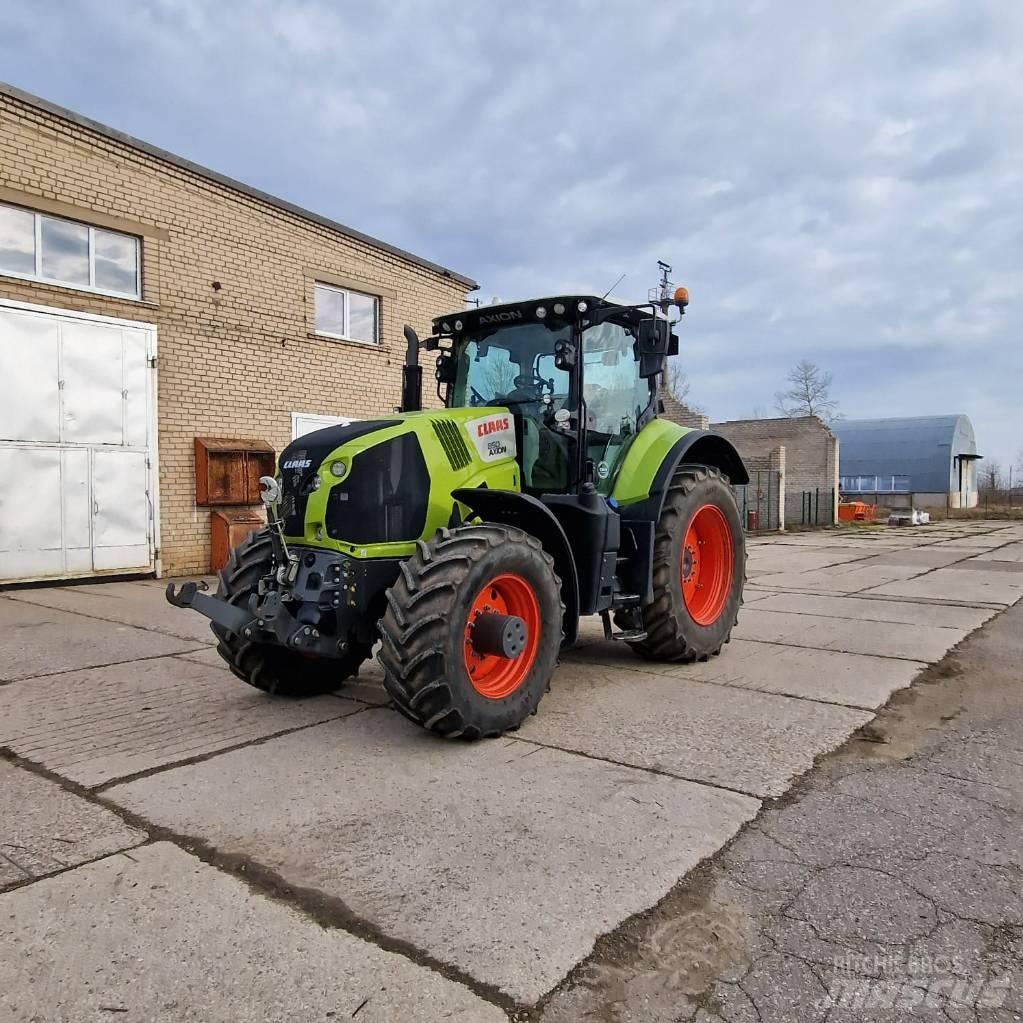 CLAAS Axion 850 Trattori