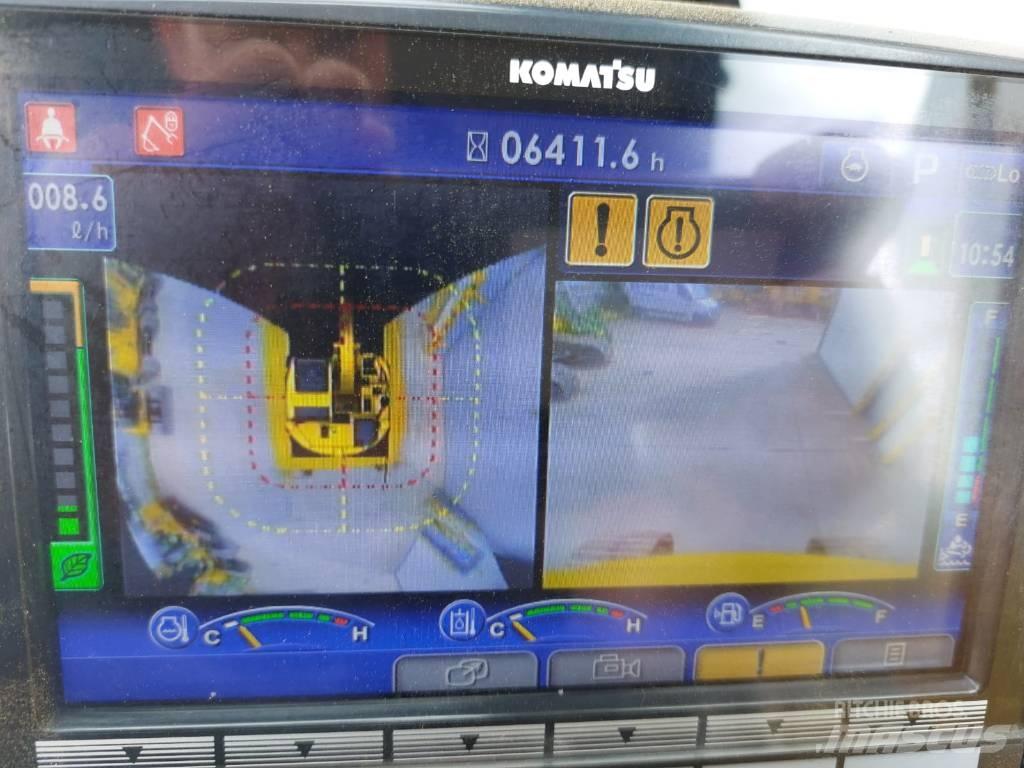 Komatsu PC228USLC-11 Escavatori cingolati