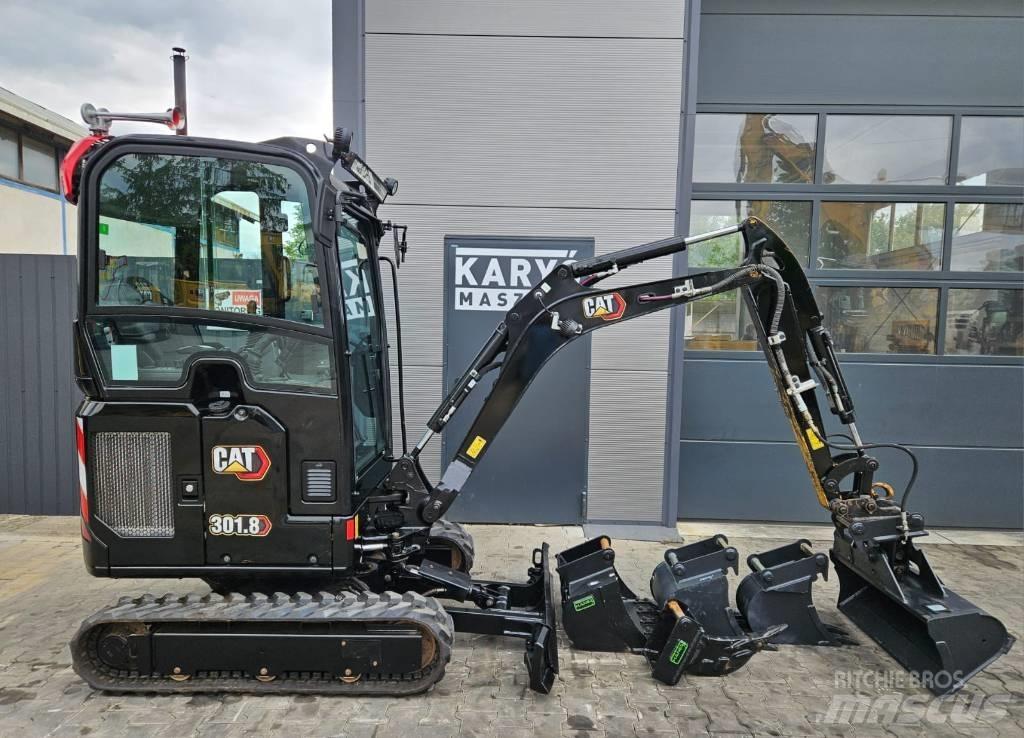 CAT 301.8 CR Miniescavatori