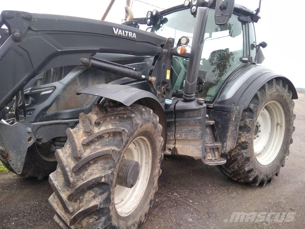 Valtra T 234 V Trattori