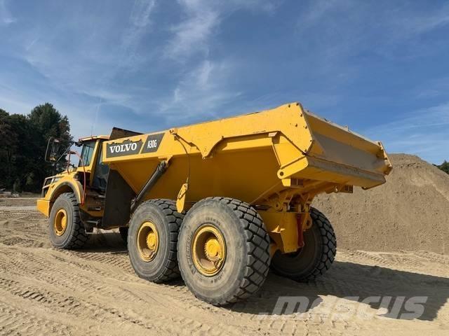 CAT A30G Dumpers articolati