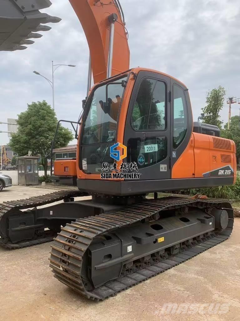 Develon DX 215 Escavatori medi 7t - 12t