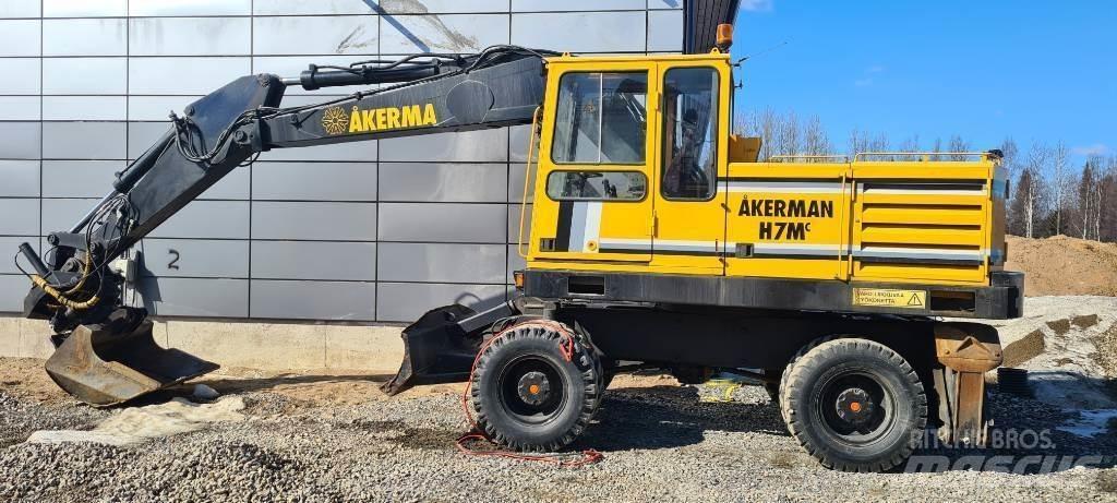 Åkerman H 7 M C Escavatori gommati