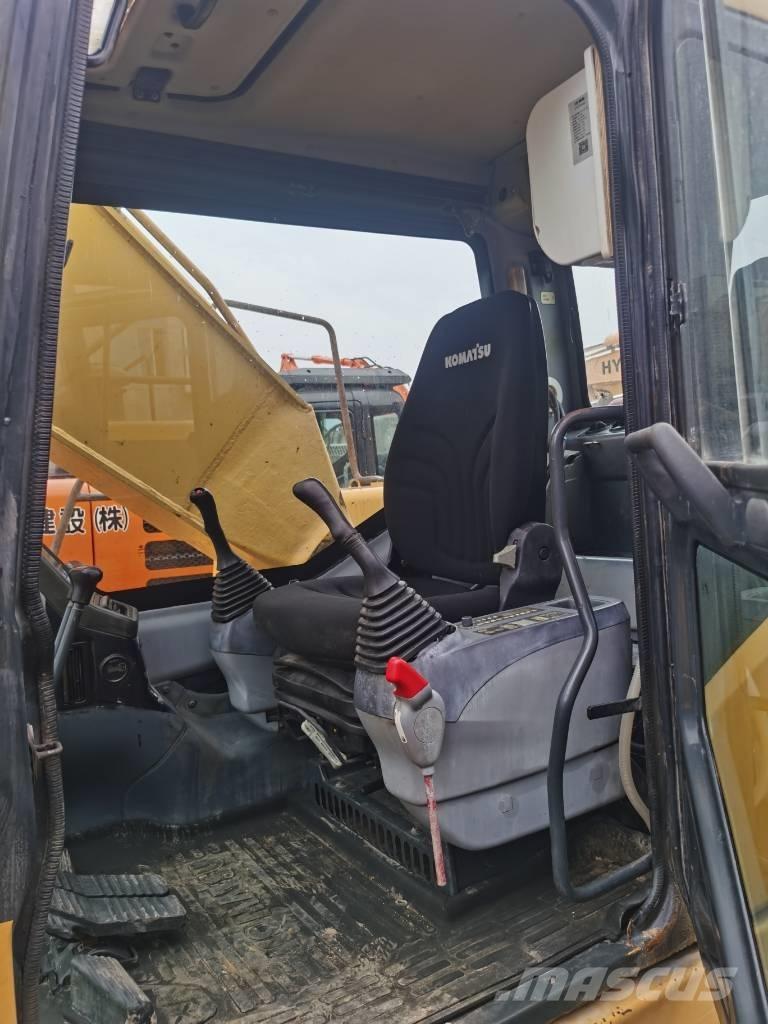 Komatsu PC200-7 Escavatori cingolati