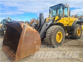 Volvo L 120 E Pale gommate