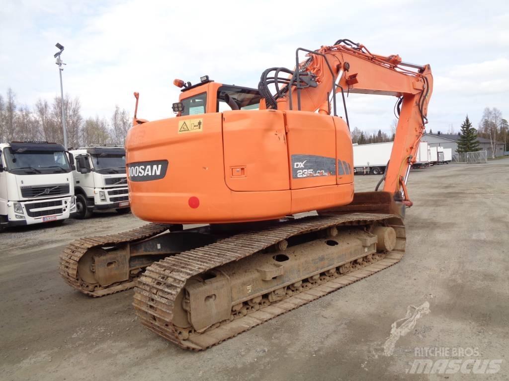 Doosan 235 LCR Escavatori cingolati