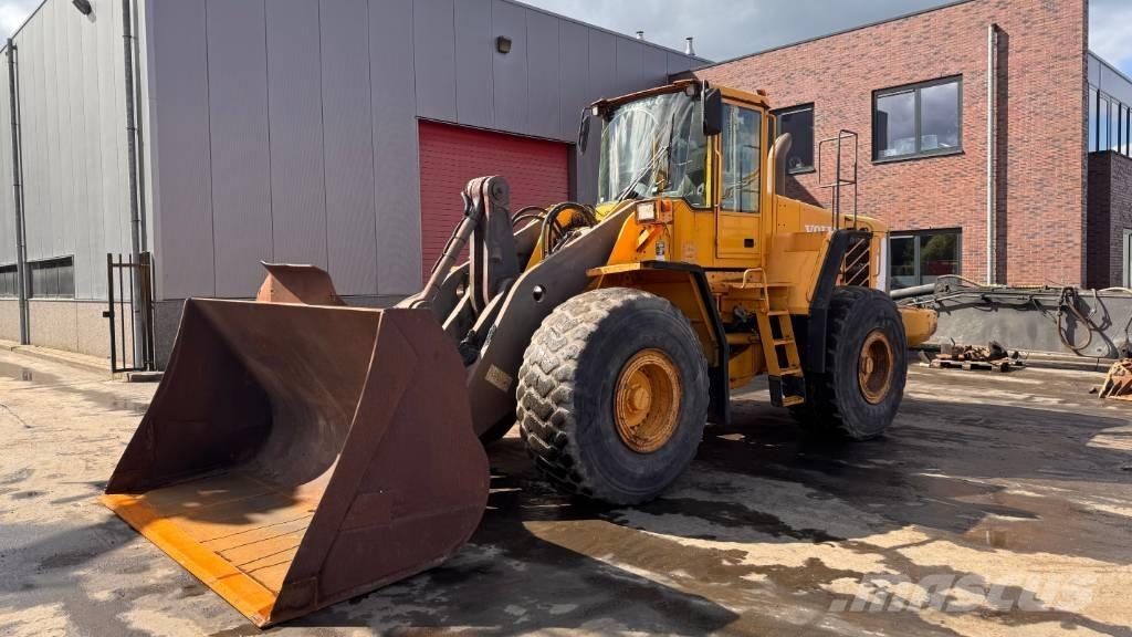 Volvo L 180 E Pale gommate