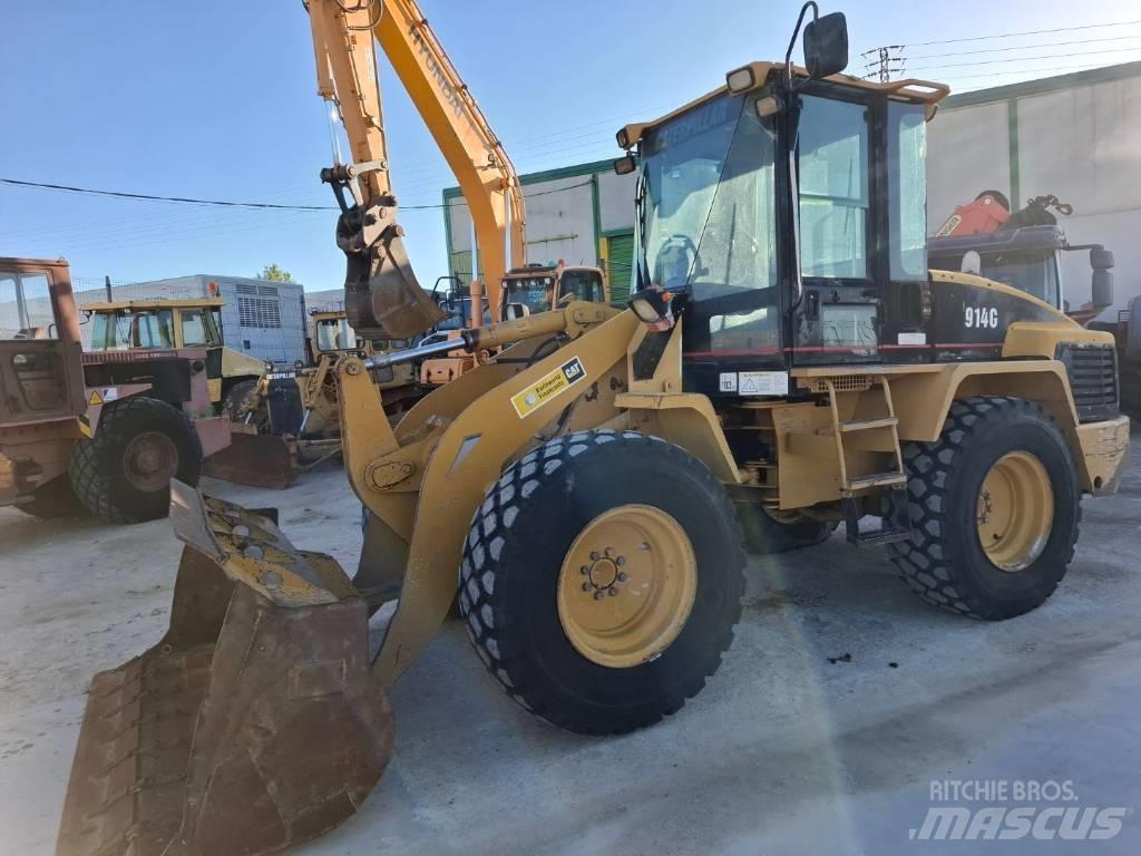 CAT 914 G Pale gommate