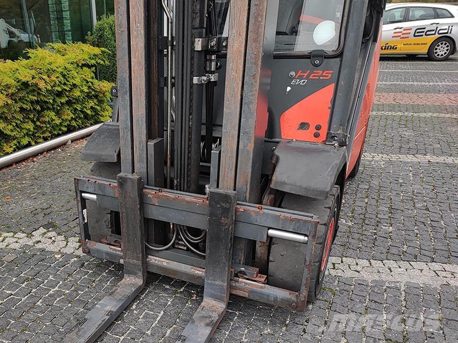 Linde H25D-02 Carrelli elevatori diesel