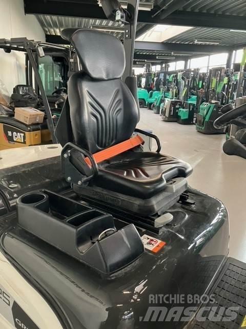 Mitsubishi FD25N3 Carrelli elevatori diesel