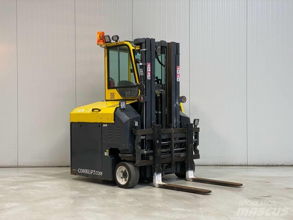 Combilift CBE2500 Carrello elevatore retrattile a 4 vie