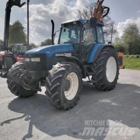 New Holland TM 165 Trattori
