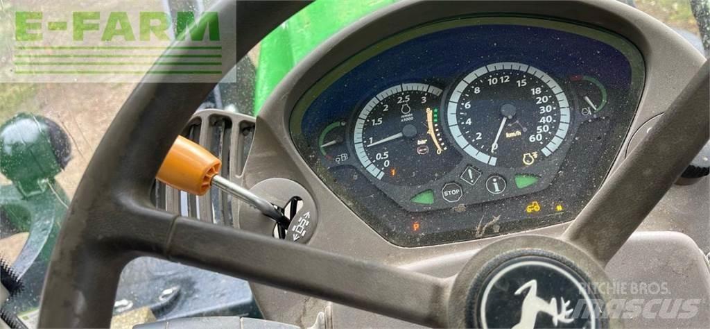 John Deere 6130R Trattori