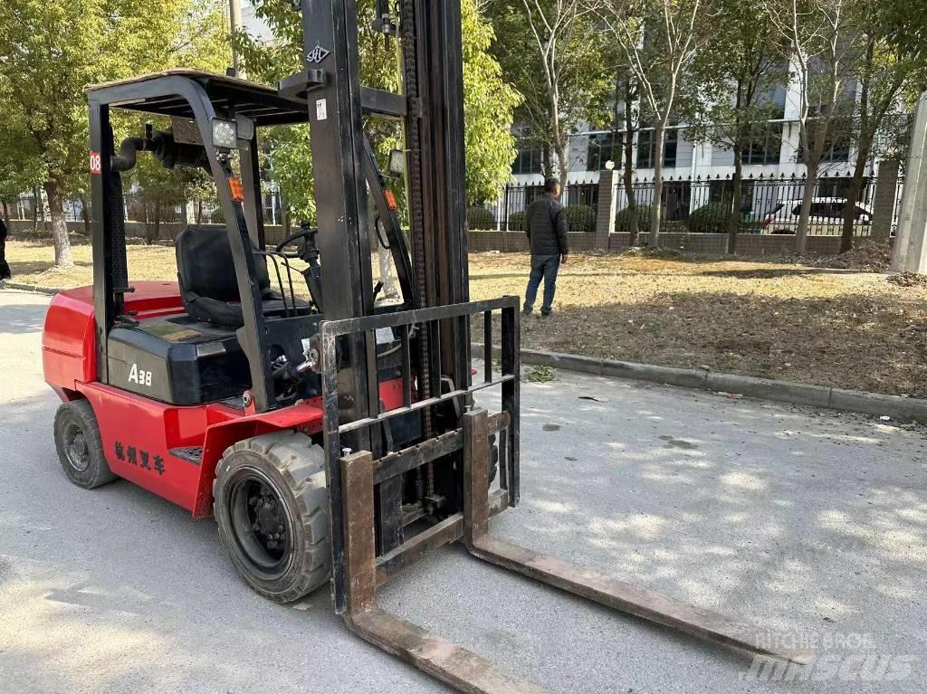 Hangcha A38 Carrelli elevatori diesel
